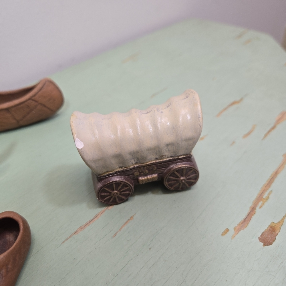 Ceramic Southwestern Miniatures DecorHat, Moccasins, Canoe, Drum, Wagon, Skull - Picture 7 of 7